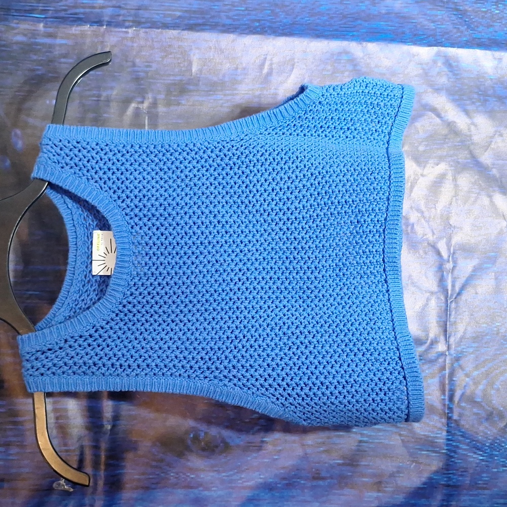 Offline blue  knitted cropped top - Picture 2 of 7